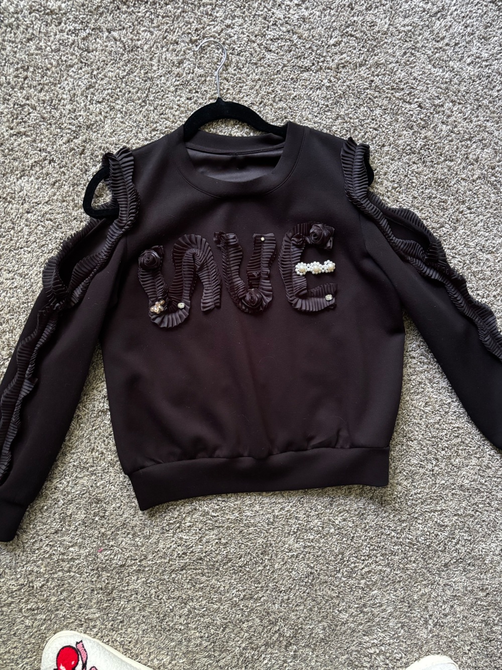 Black Embellished Women's Sweatshirt Top - Brand Unspecified